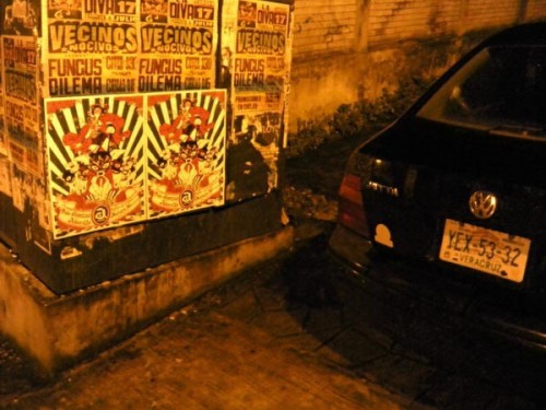 Chihuahua Superhero: Amarillo - Wall 1